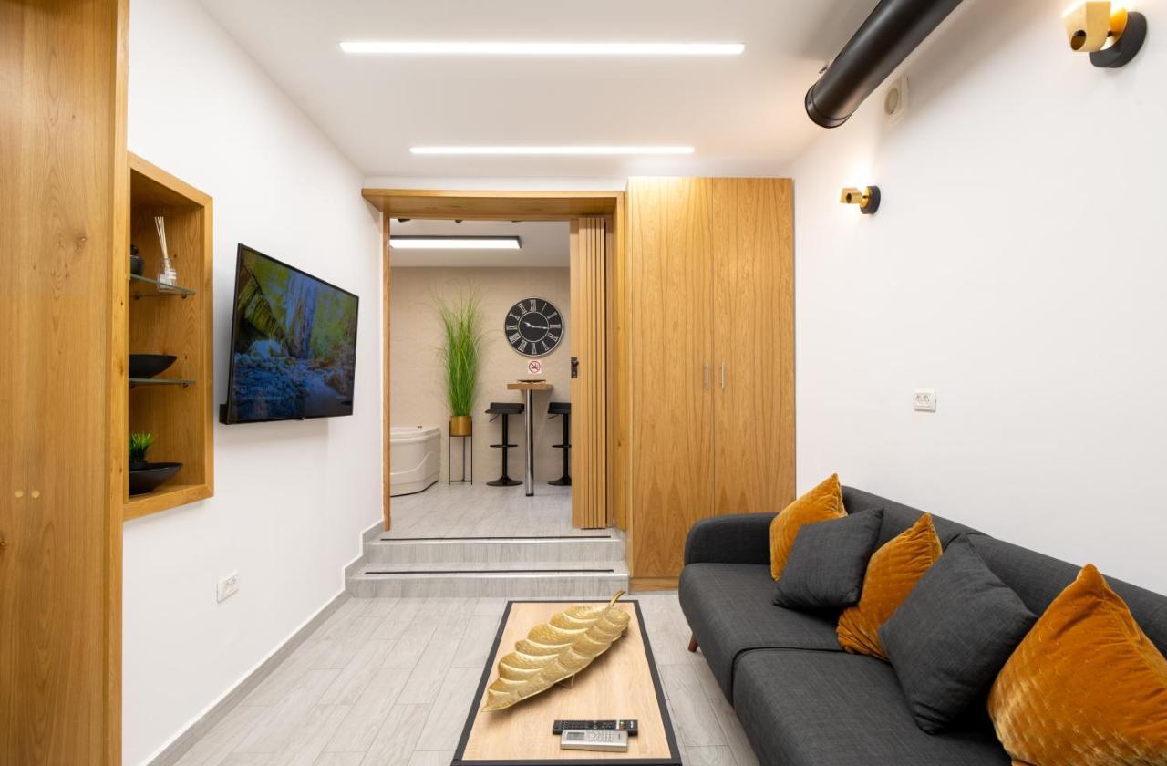 Romsuites - Amazing Atmosphere, Baha'I Gardens Main Street, German Colony Haifa Esterno foto